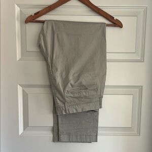 J. Crew 770 Chino Pants